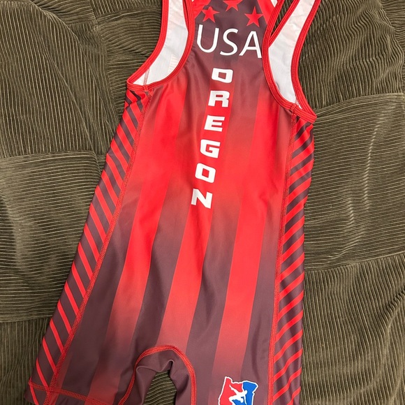 Lot of 3 YXL singlets in good condition. - Picture 4 of 10